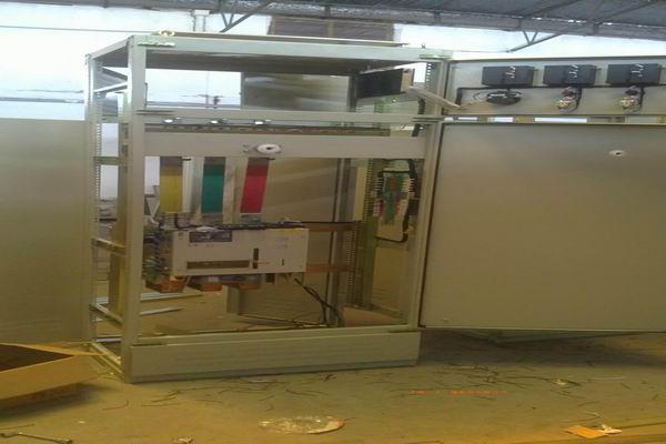 巴中配电柜-3683品牌总闸配电柜的使用原则